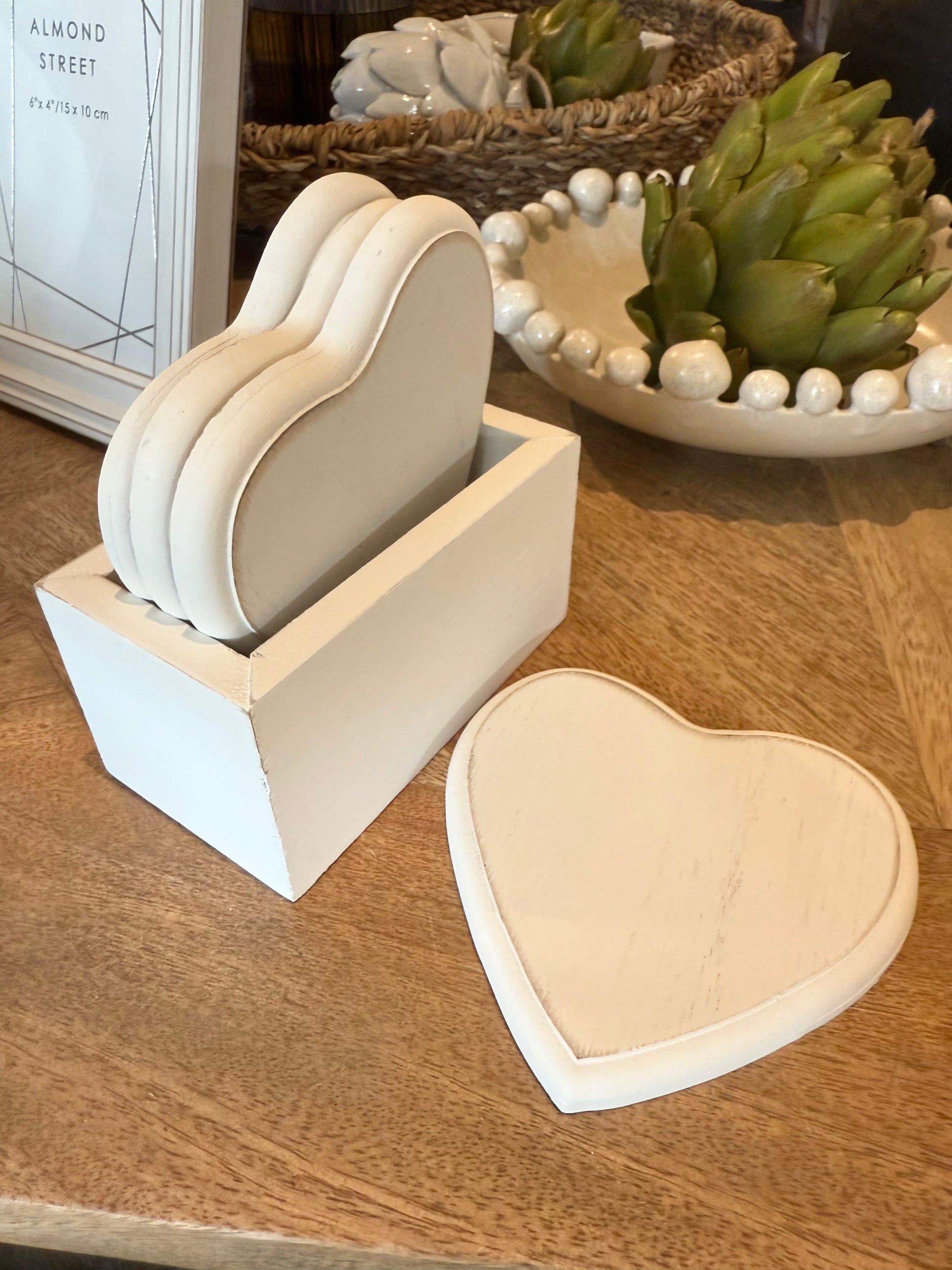 White Heart Coaster Set