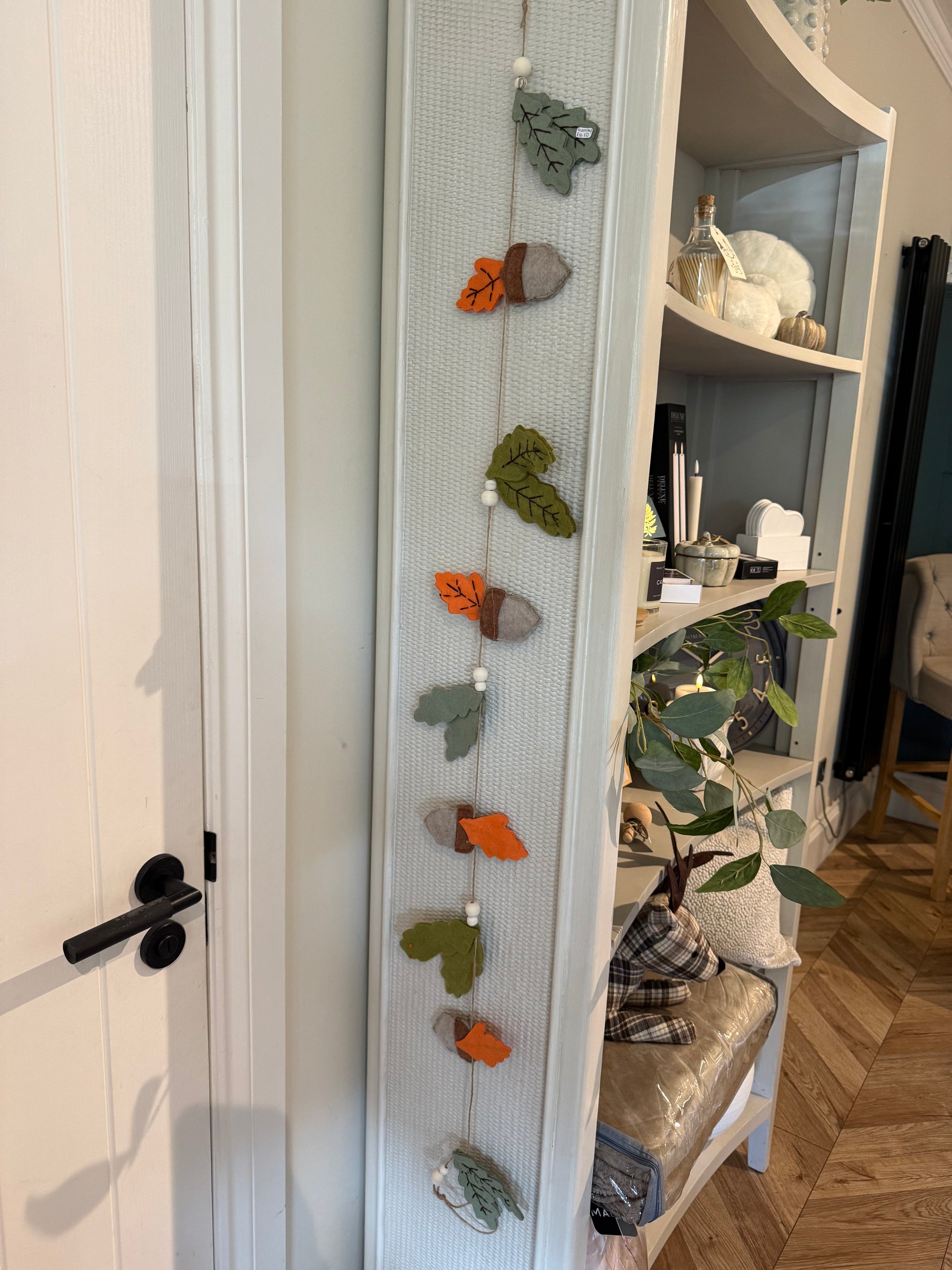 Acorn & Leaf Garland