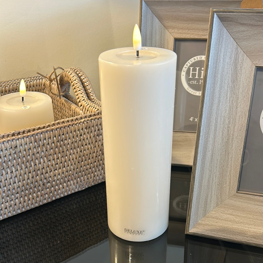 Deluxe LED Cream Pillar Candle XL