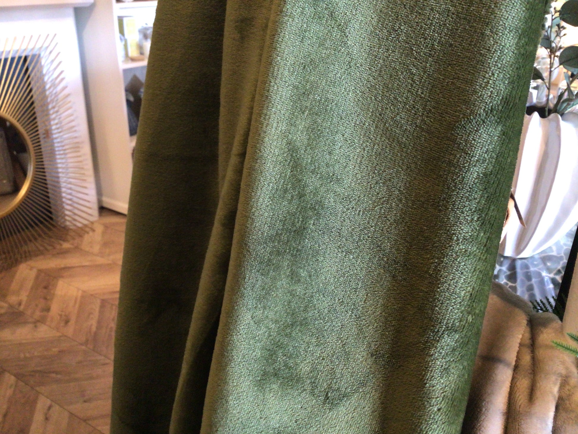 Olive Cosy Throw