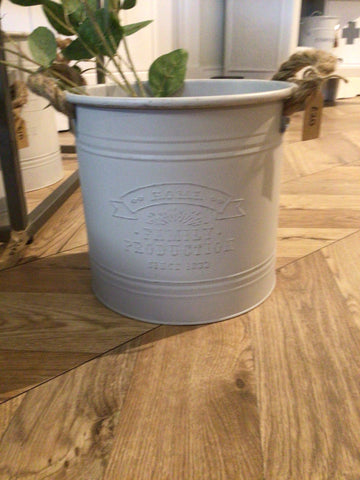 Zinc Pot Medium White